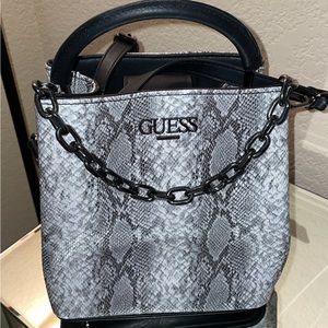 Guess crossbody handbag